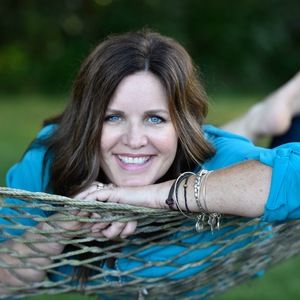 Meet your Posher, Carrie